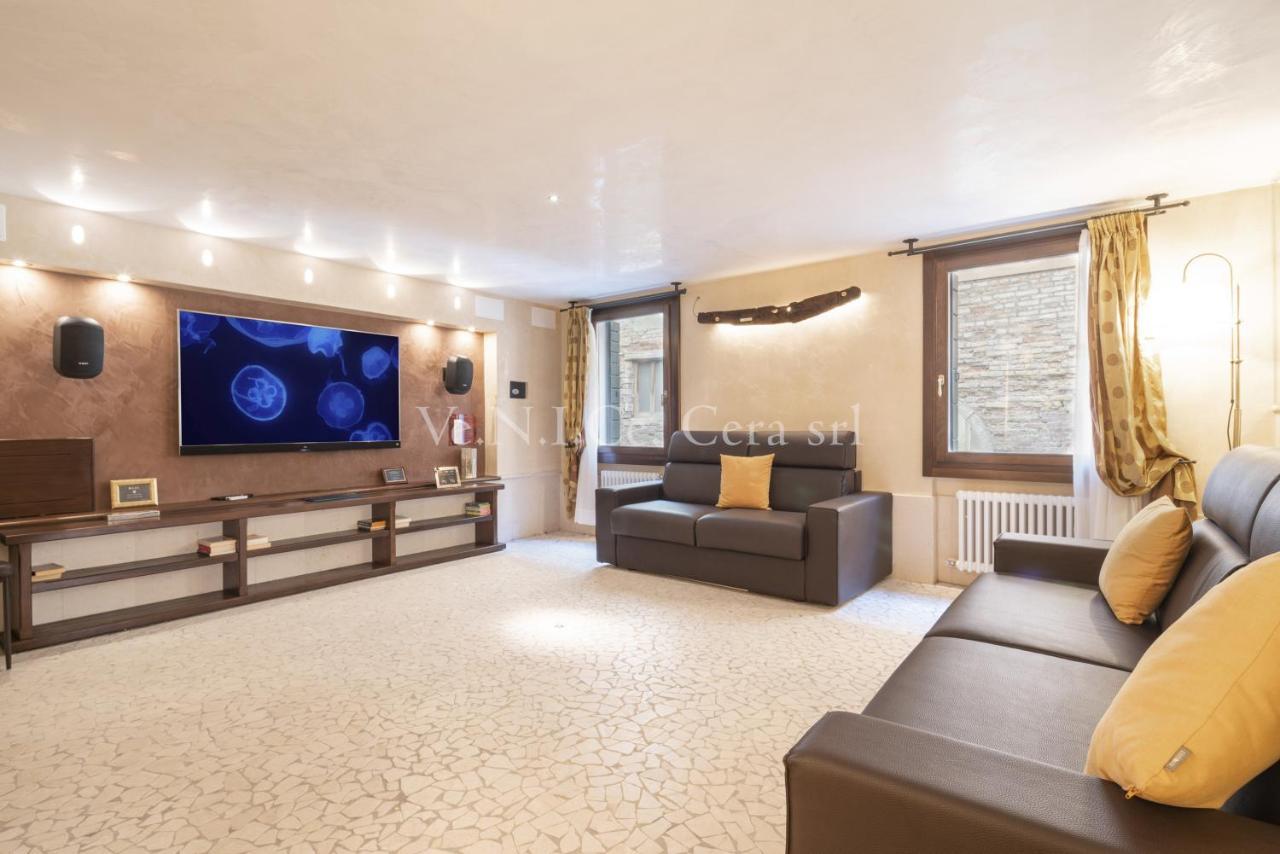 Ve.N.I.Ce. Cera Ca' Del Gondoliere Apartment เวนิส ภายนอก รูปภาพ