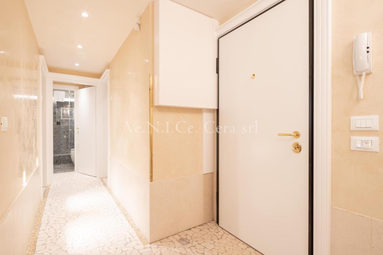 Ve.N.I.Ce. Cera Ca' Del Gondoliere Apartment เวนิส ภายนอก รูปภาพ
